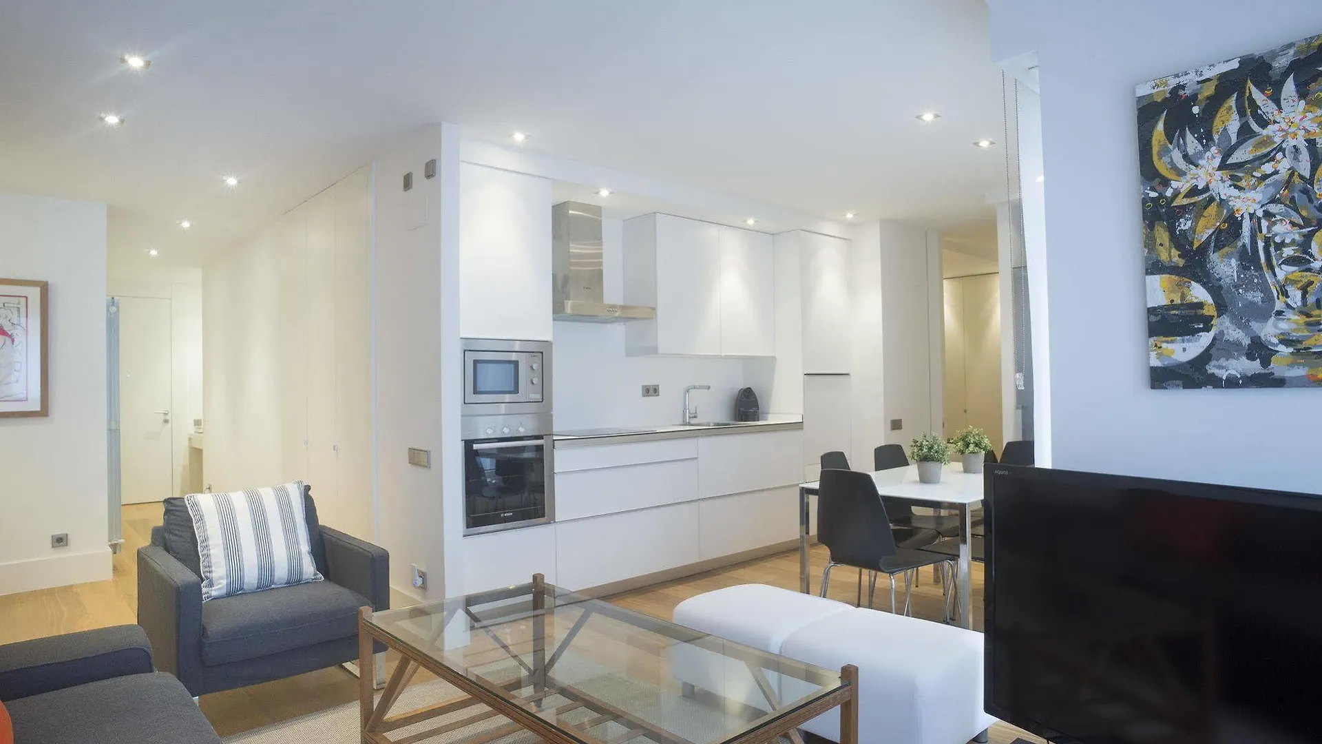 Avenida La Concha - Ib. Apartments San Sebastian